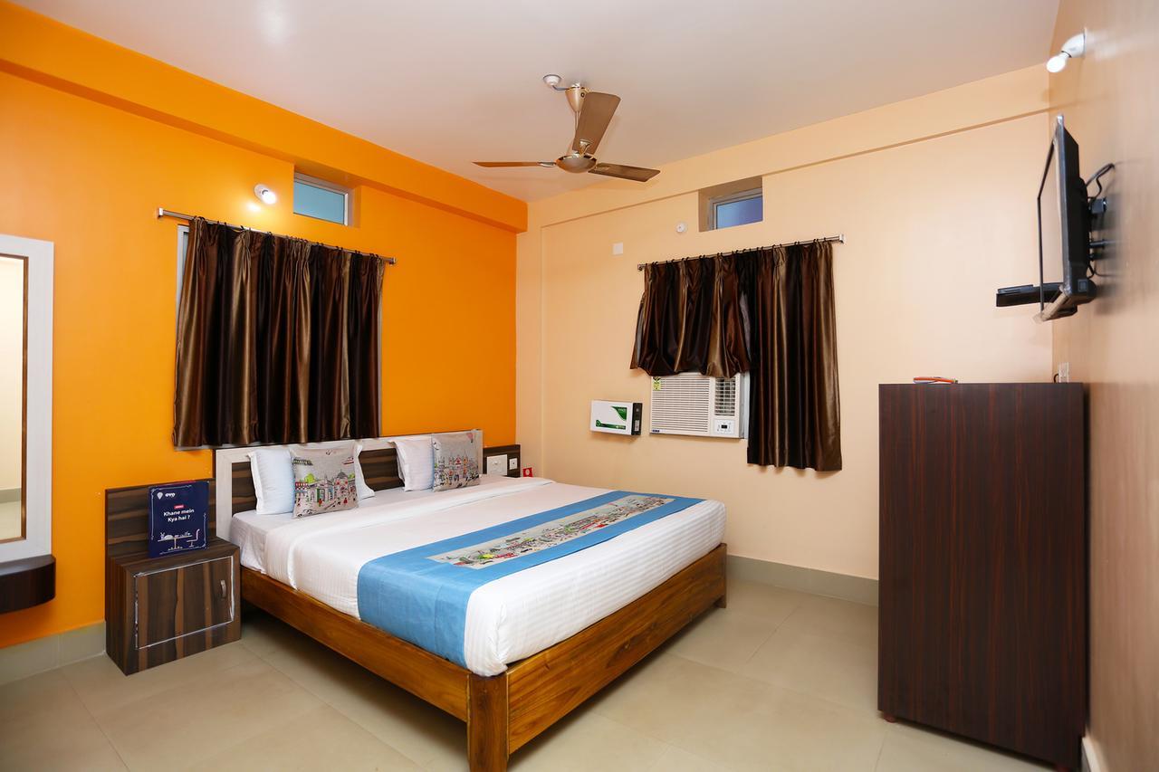 Krishna Residency Puri Exterior photo
