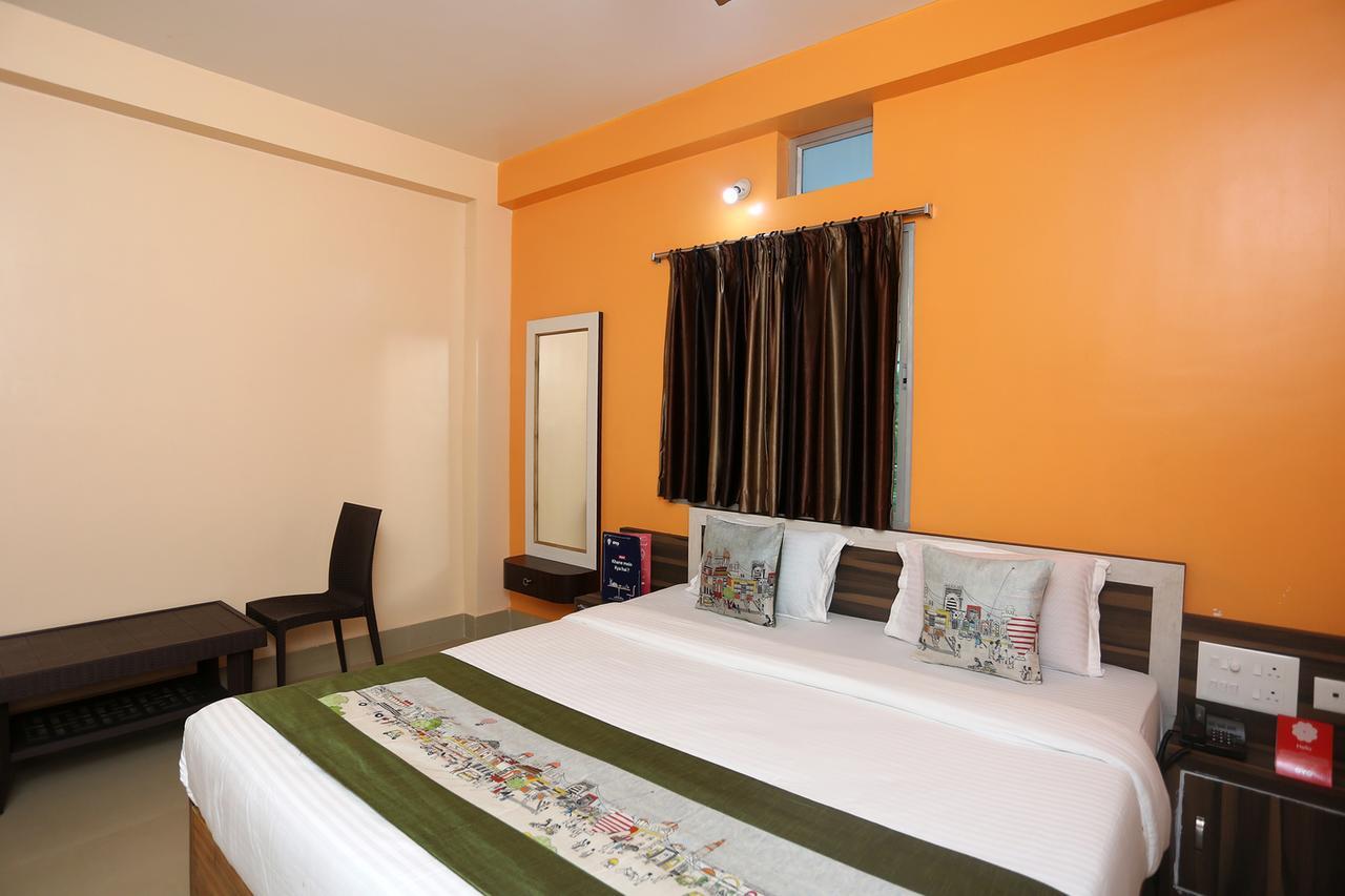 Krishna Residency Puri Exterior photo