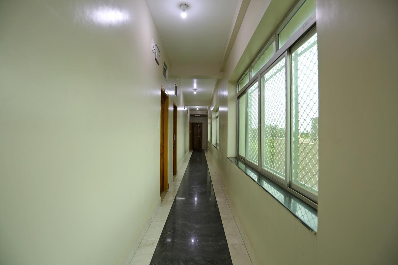 Krishna Residency Puri Exterior photo